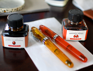 teluguone providing complete information about very famous temples of chitragupta temples in india